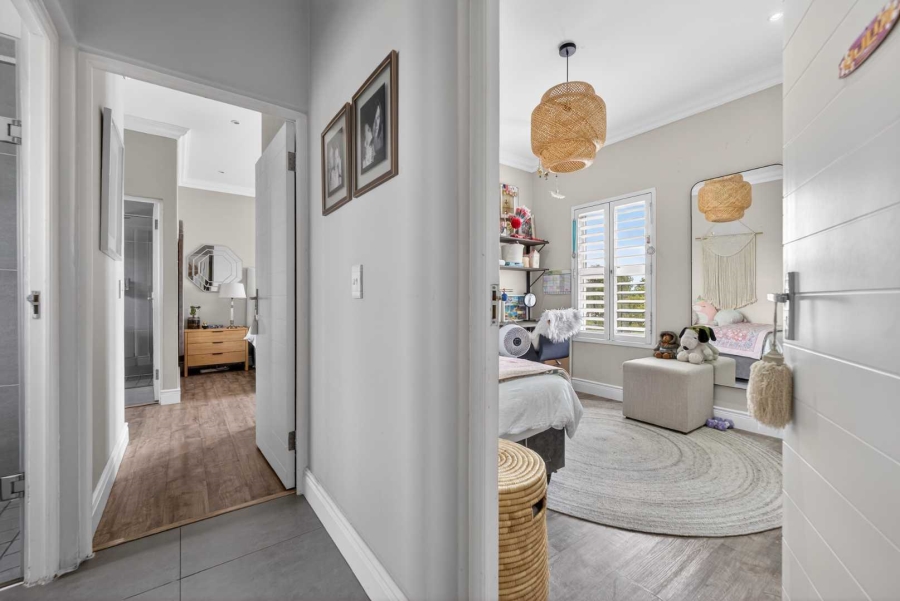 4 Bedroom Property for Sale in Parklands North Western Cape